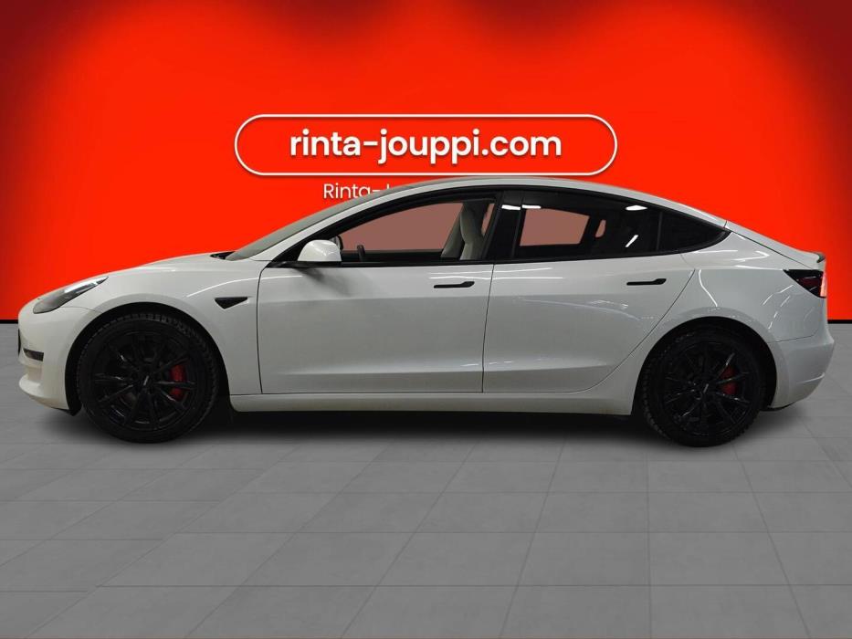TESLA MODEL 3 2021