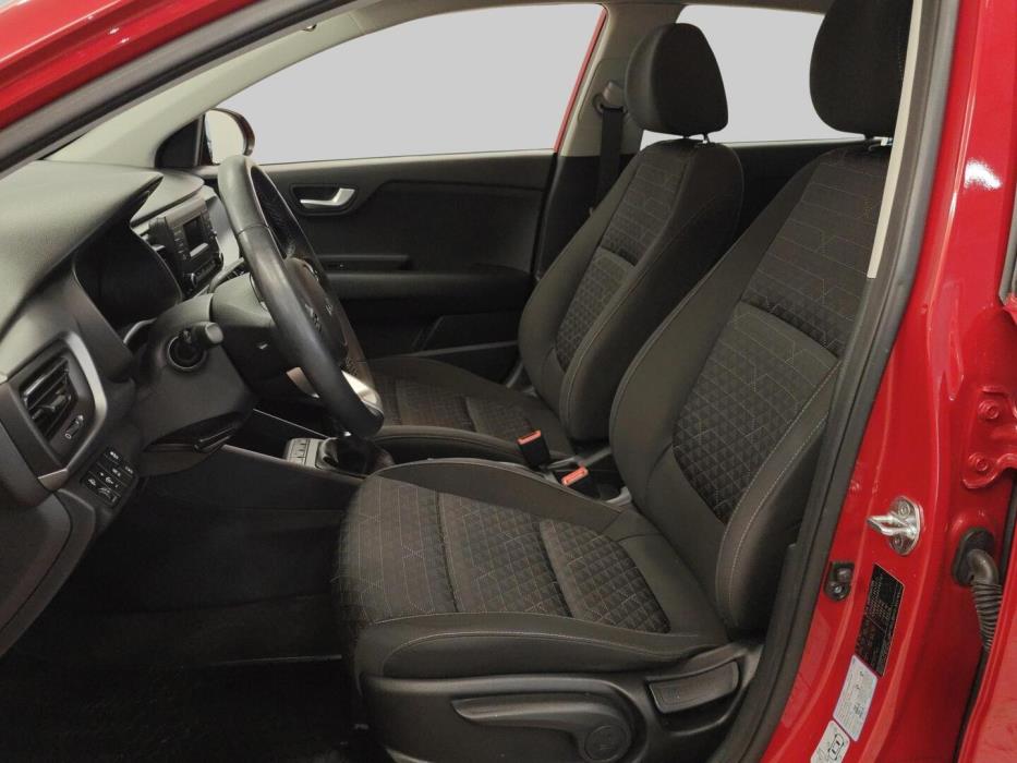 KIA Rio 2024