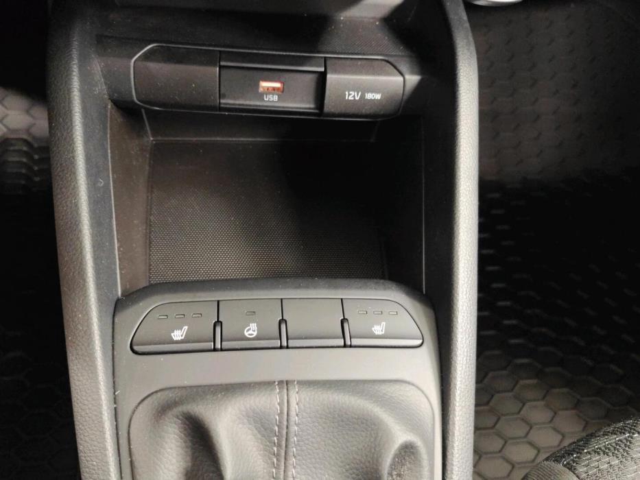 KIA Rio 2024