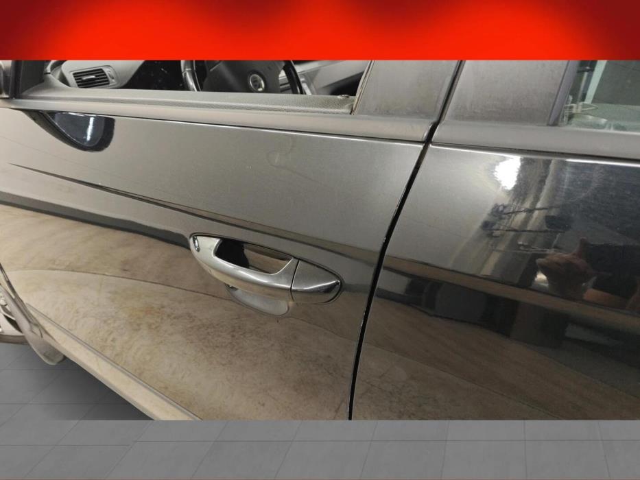 VOLKSWAGEN Passat 2006