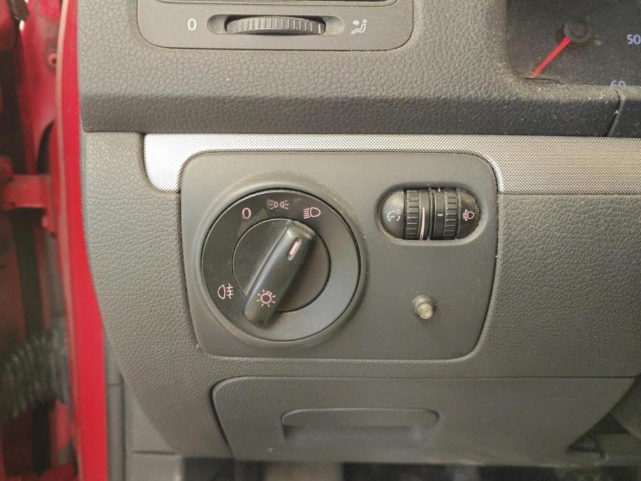VOLKSWAGEN Golf 2007