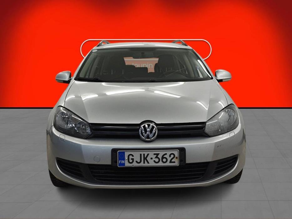 VOLKSWAGEN Golf 2011