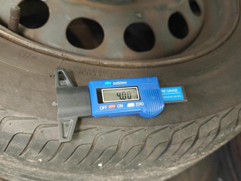 VOLKSWAGEN Golf 2011