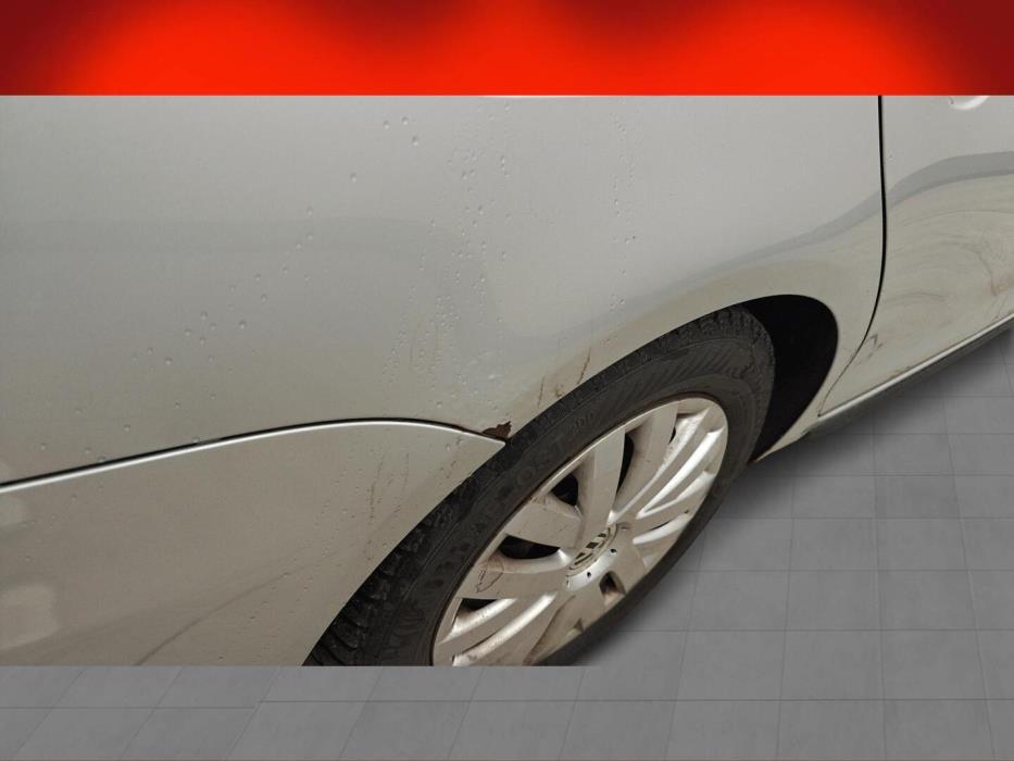 VOLKSWAGEN Golf 2011