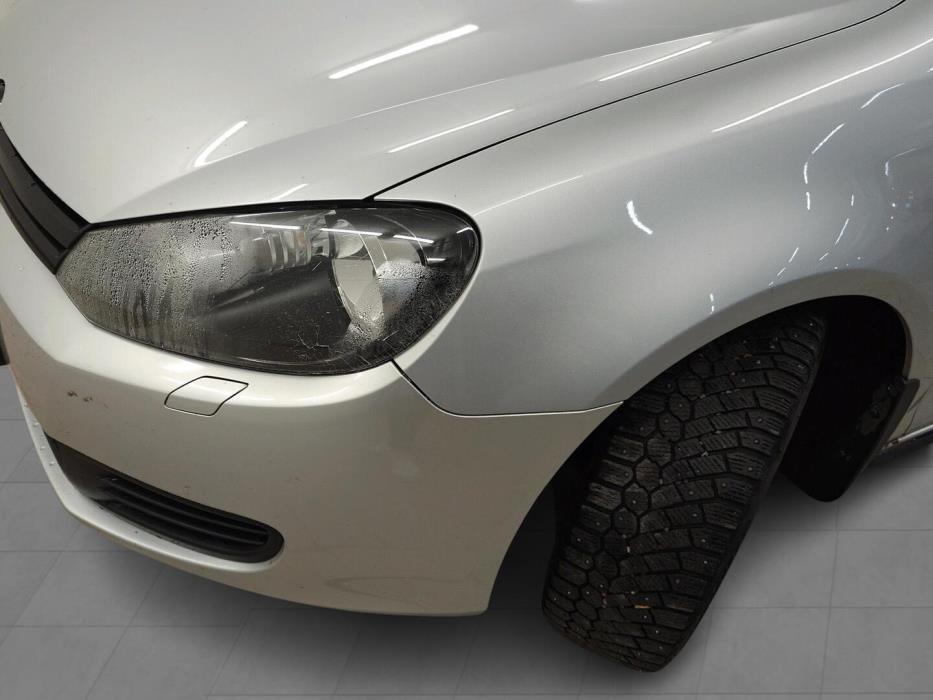 VOLKSWAGEN Golf 2011