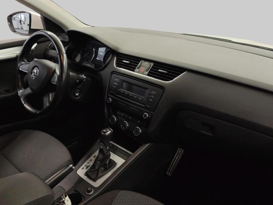 SKODA Octavia 2014