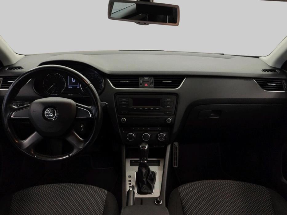 SKODA Octavia 2014