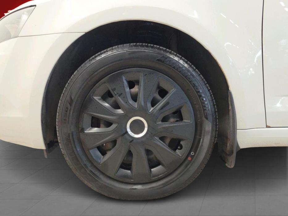 SKODA Octavia 2014