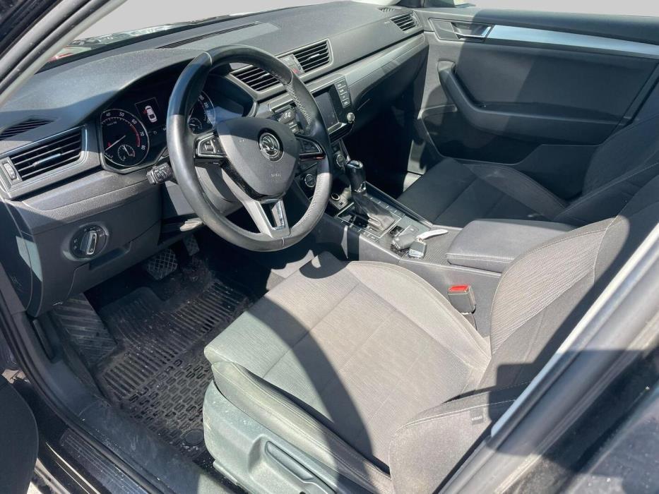 SKODA SUPERB 2016
