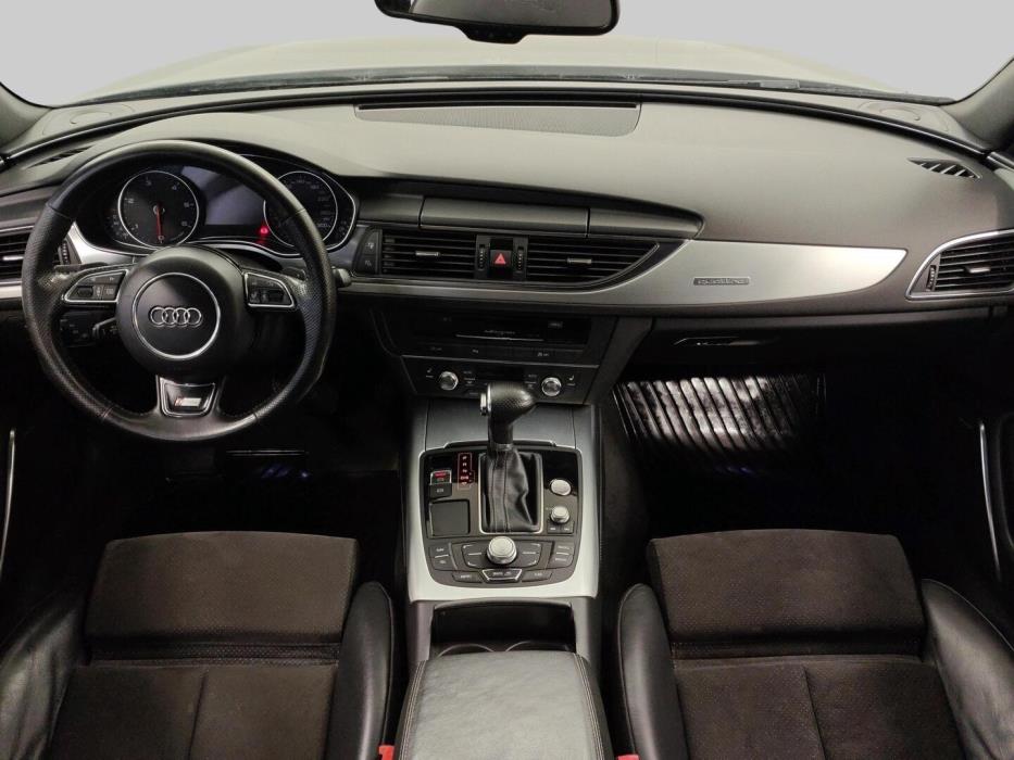 AUDI A6 2012