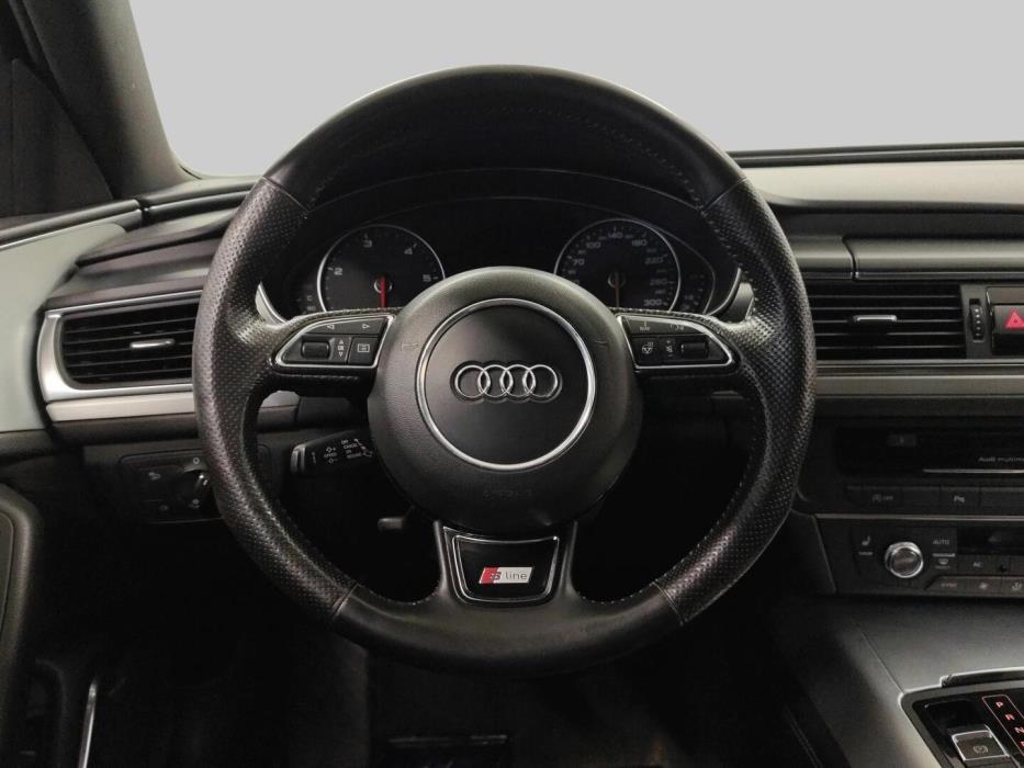 AUDI A6 2012