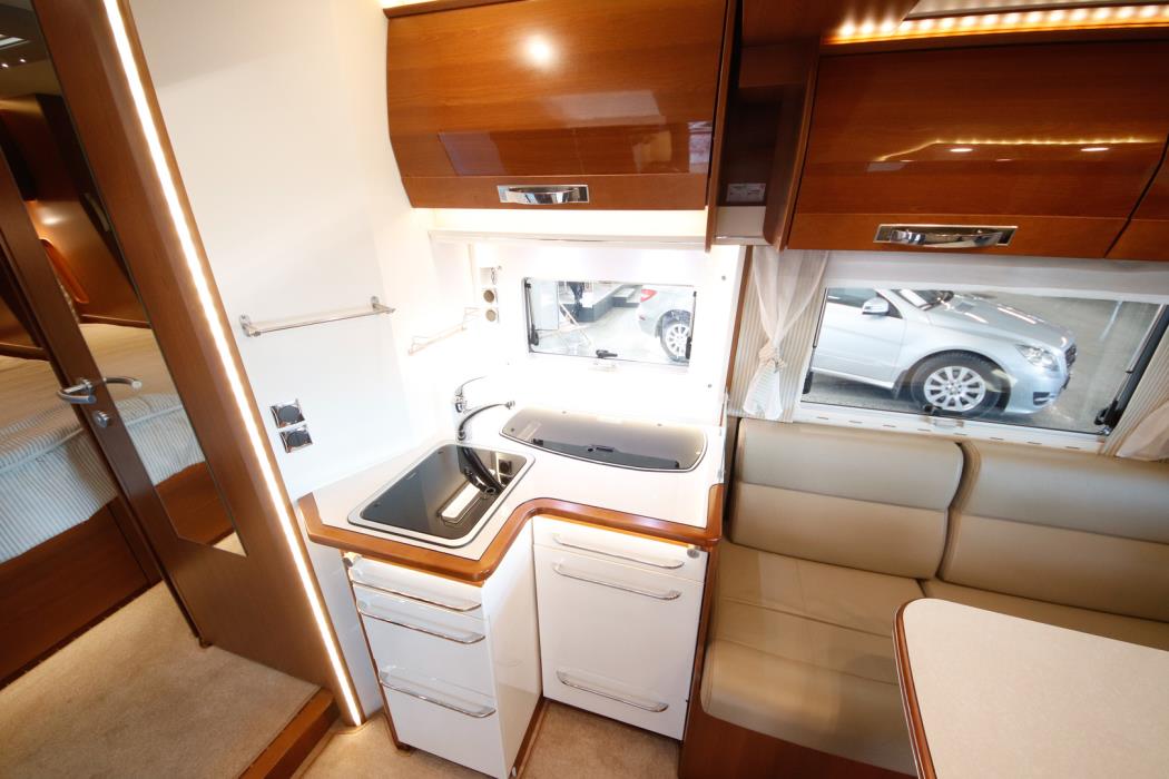 RAPIDO 7096F SCANDINAVIAN EXCLUSIVE 2018