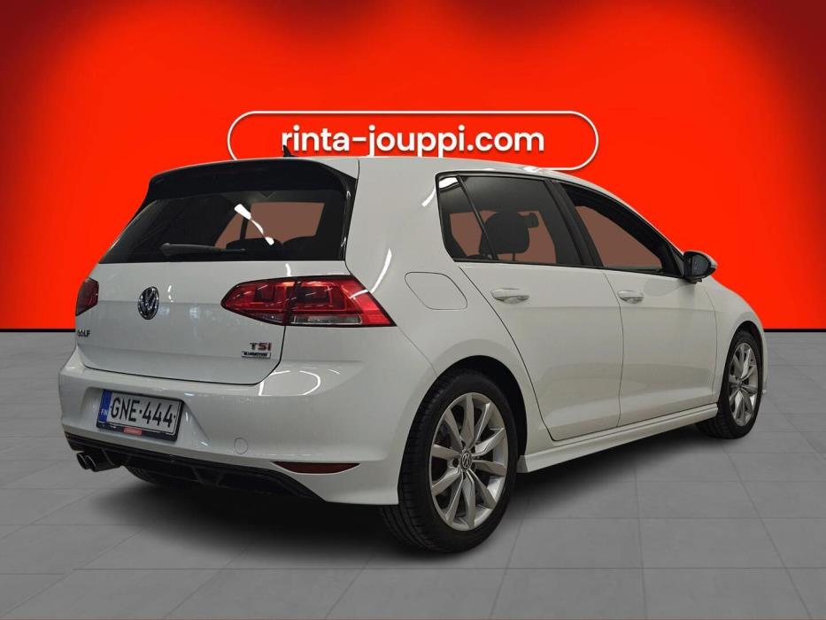 VOLKSWAGEN Golf 2016