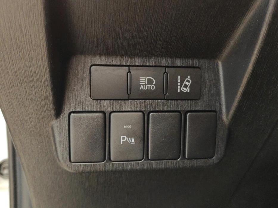 TOYOTA Prius+ 2019