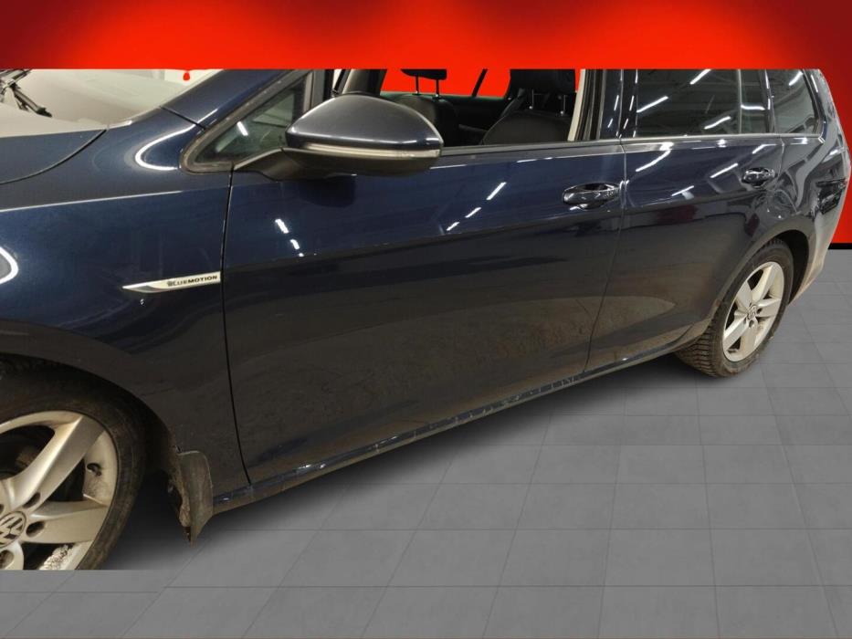 VOLKSWAGEN Golf 2014