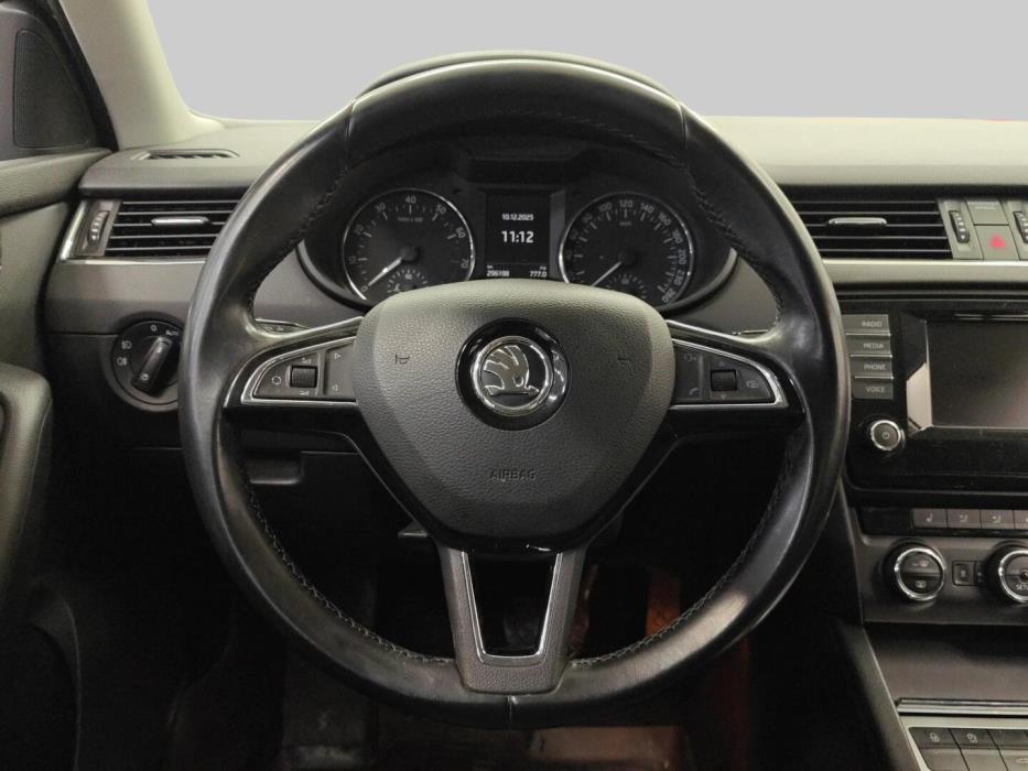 SKODA Octavia 2014