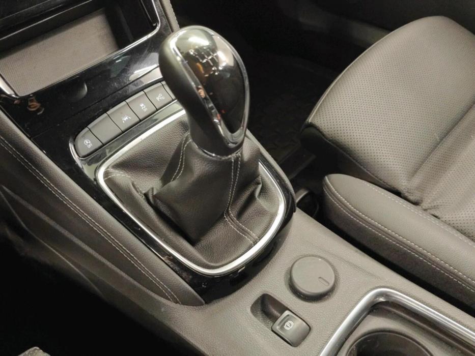 OPEL Astra 2019