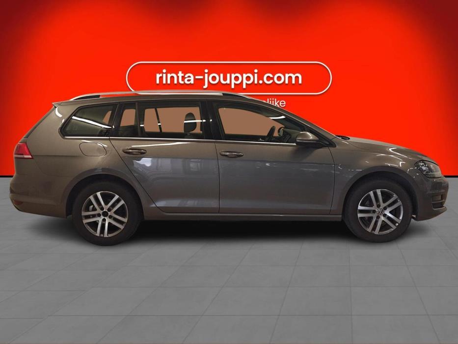 VOLKSWAGEN Golf 2015