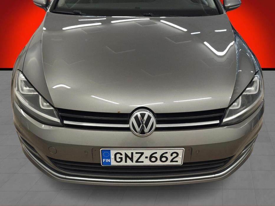 VOLKSWAGEN Golf 2015