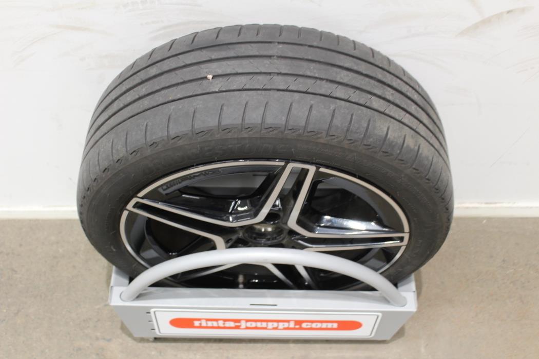 MERCEDES-BENZ CLA 2021