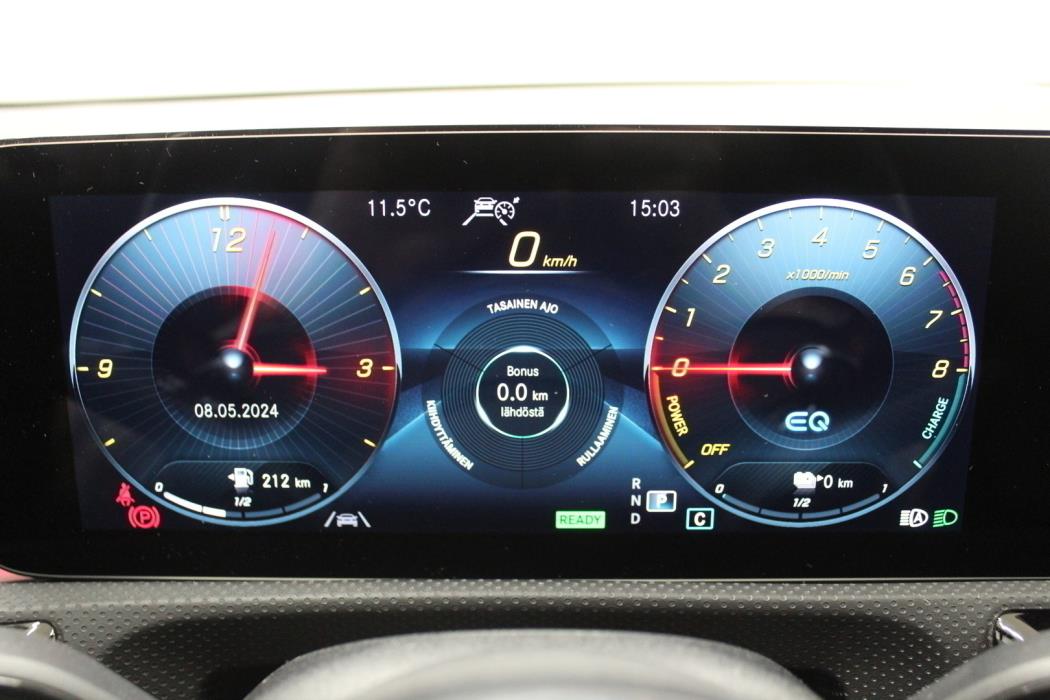 MERCEDES-BENZ CLA 2021