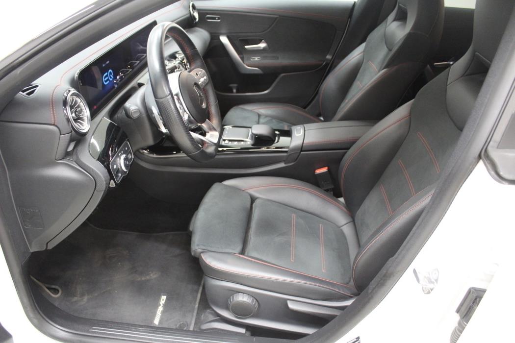 MERCEDES-BENZ CLA 2021