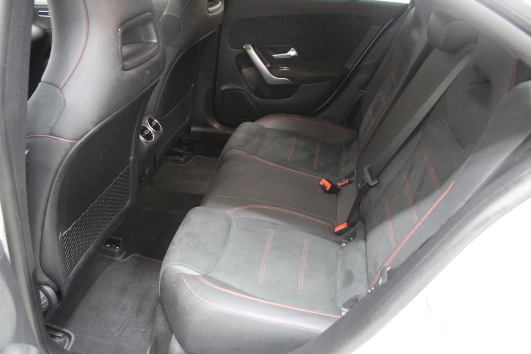 MERCEDES-BENZ CLA 2021