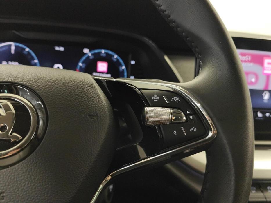 SKODA Octavia 2023