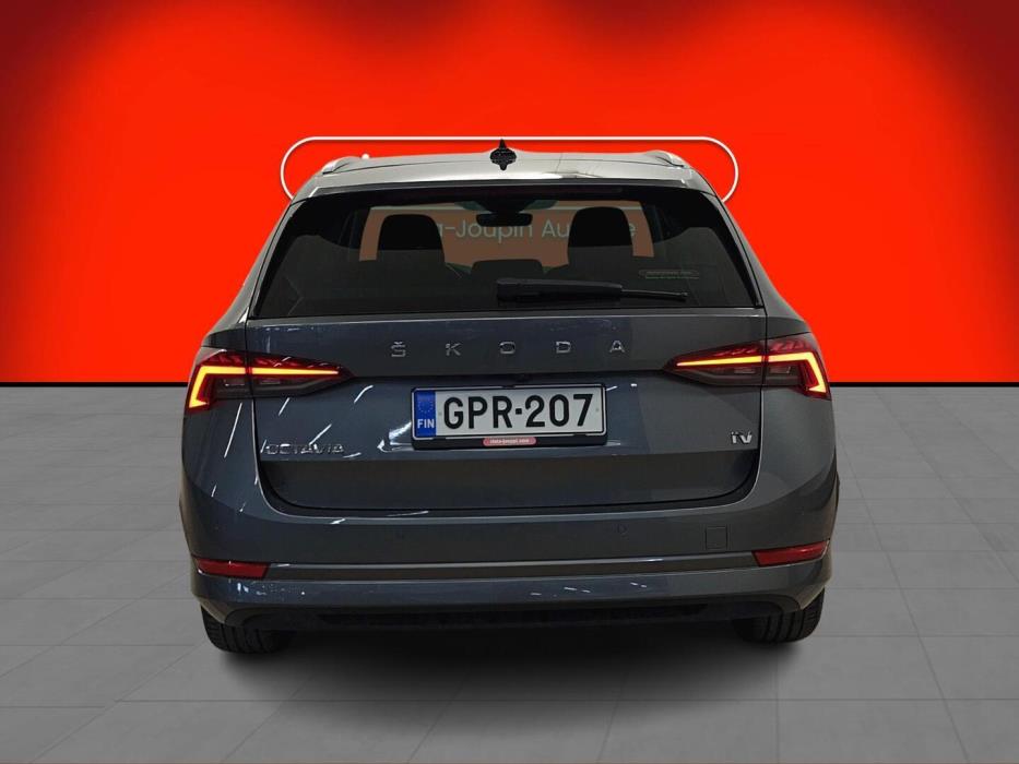 SKODA Octavia 2023