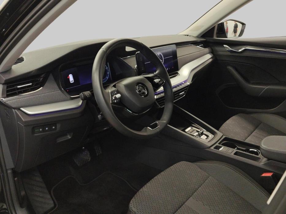 SKODA OCTAVIA 2024