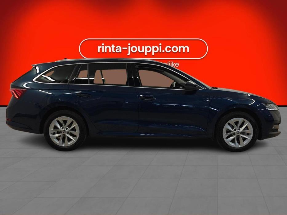 SKODA OCTAVIA 2024