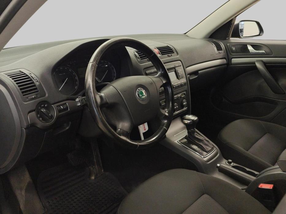 SKODA Octavia 2008