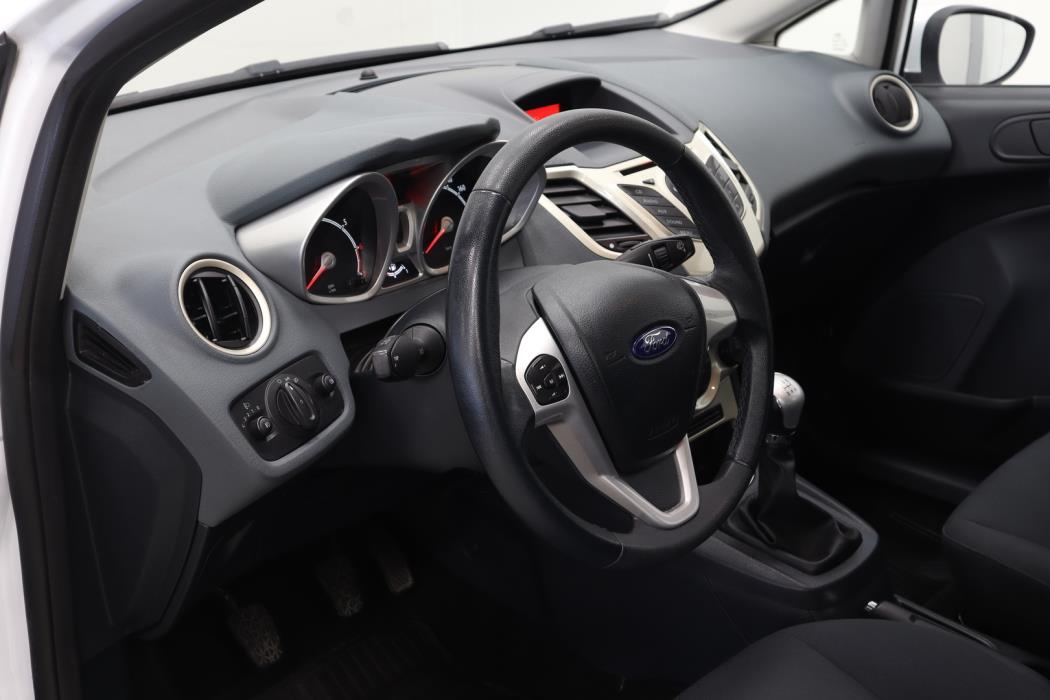 FORD Fiesta 2009