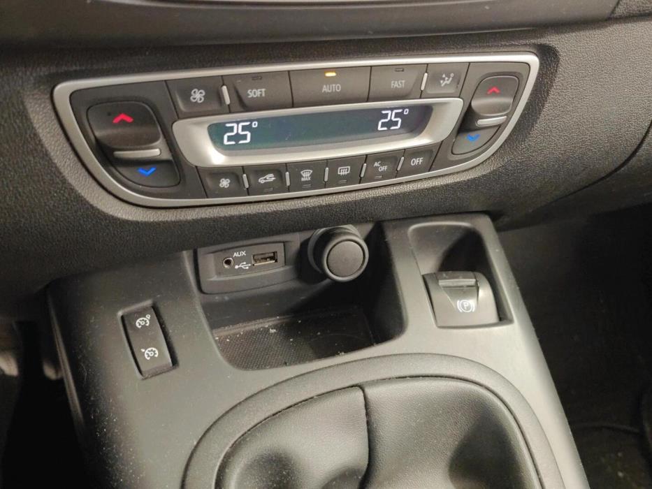 RENAULT Grand Scenic 2010