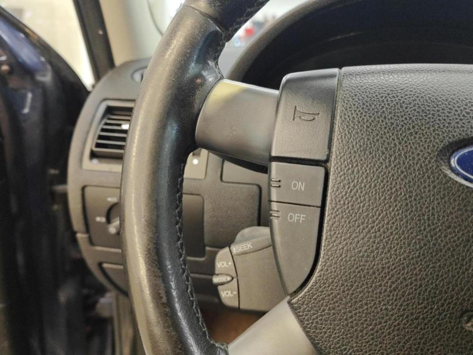 FORD Mondeo 2005