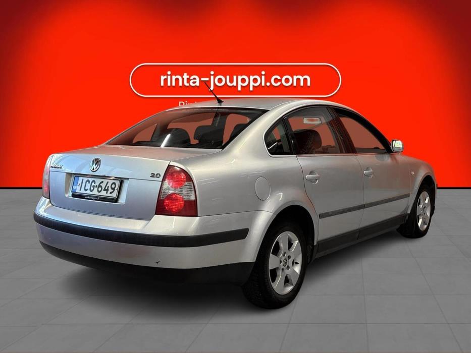 VOLKSWAGEN Passat 2003