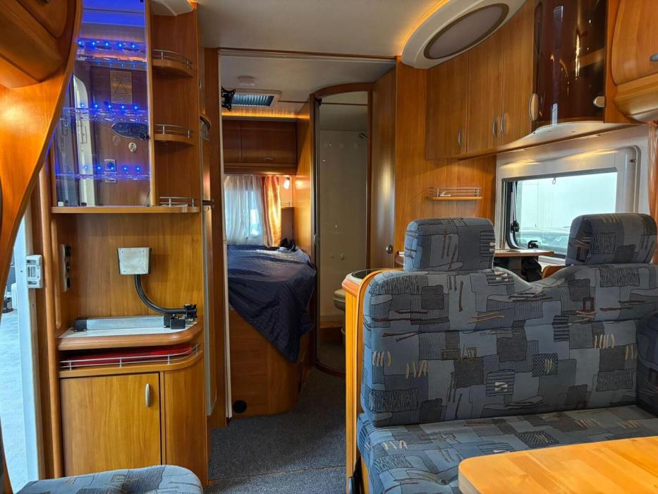 HOBBY SIESTA T 650 FLC 2008