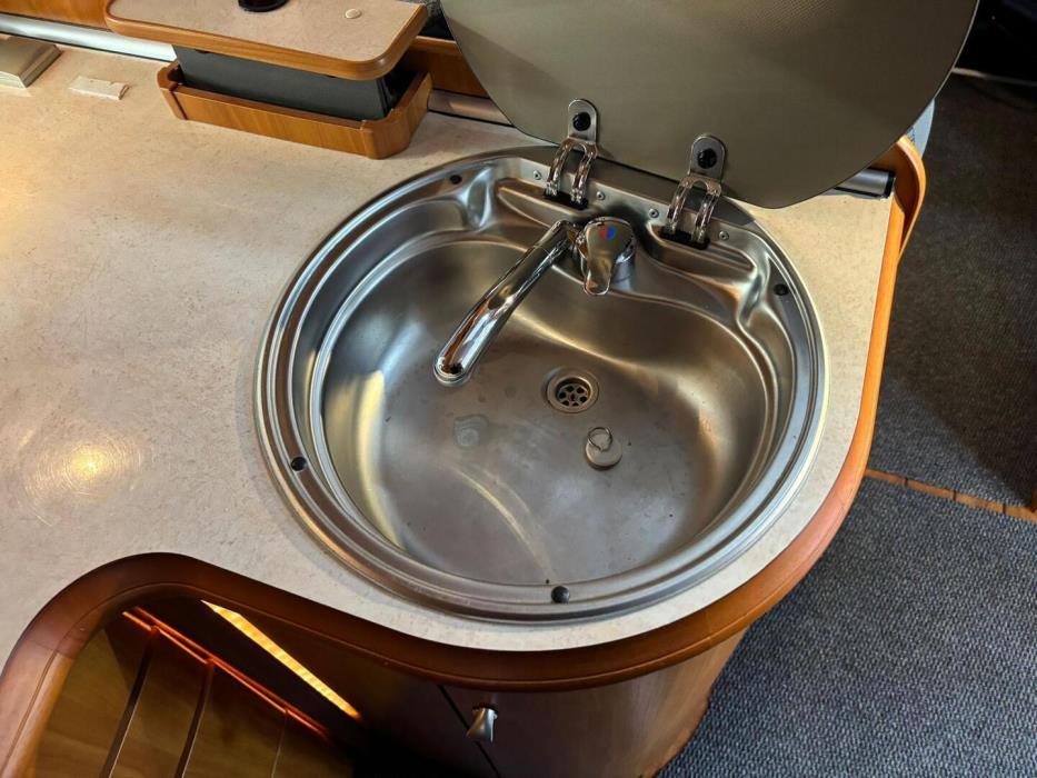 HOBBY SIESTA T 650 FLC 2008