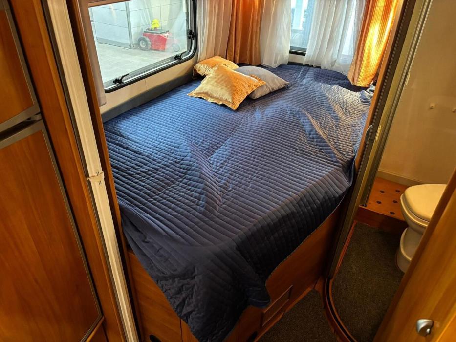 HOBBY SIESTA T 650 FLC 2008