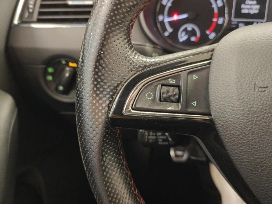 SKODA Octavia 2015