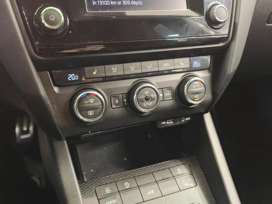 SKODA Octavia 2015
