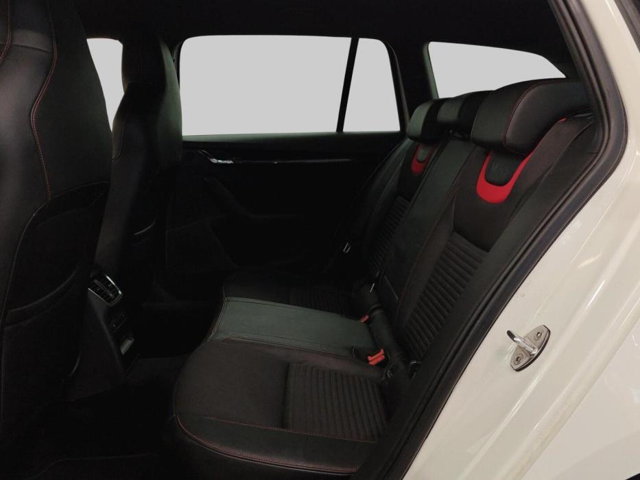 SKODA Octavia 2015