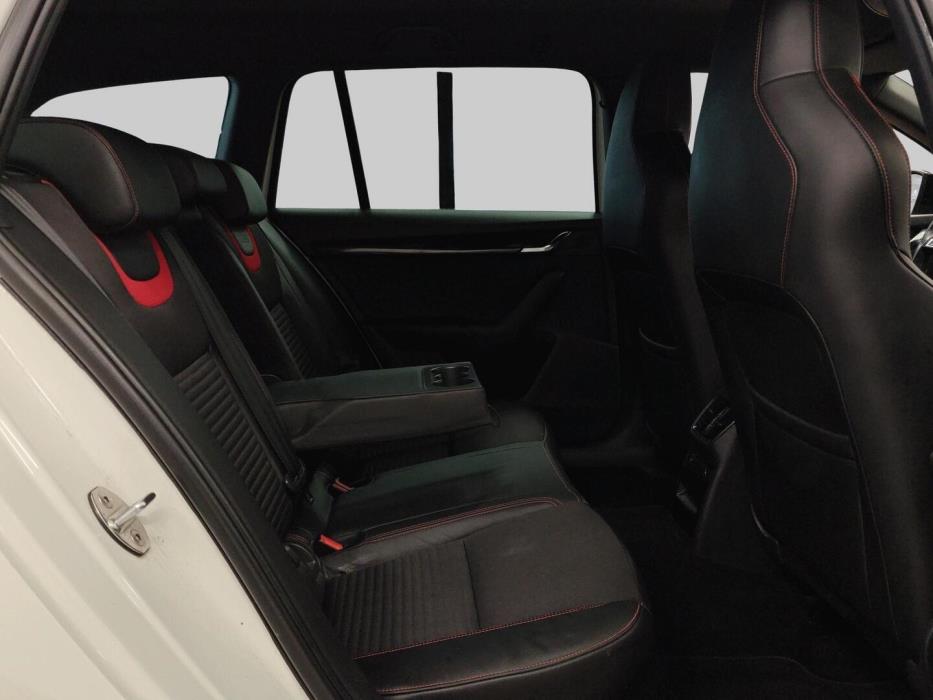 SKODA Octavia 2015