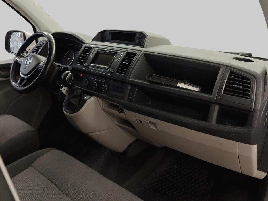 VOLKSWAGEN Transporter 2017