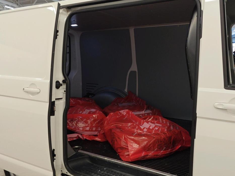 VOLKSWAGEN Transporter 2017