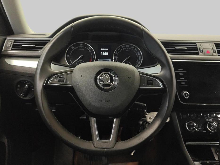 SKODA SUPERB 2018