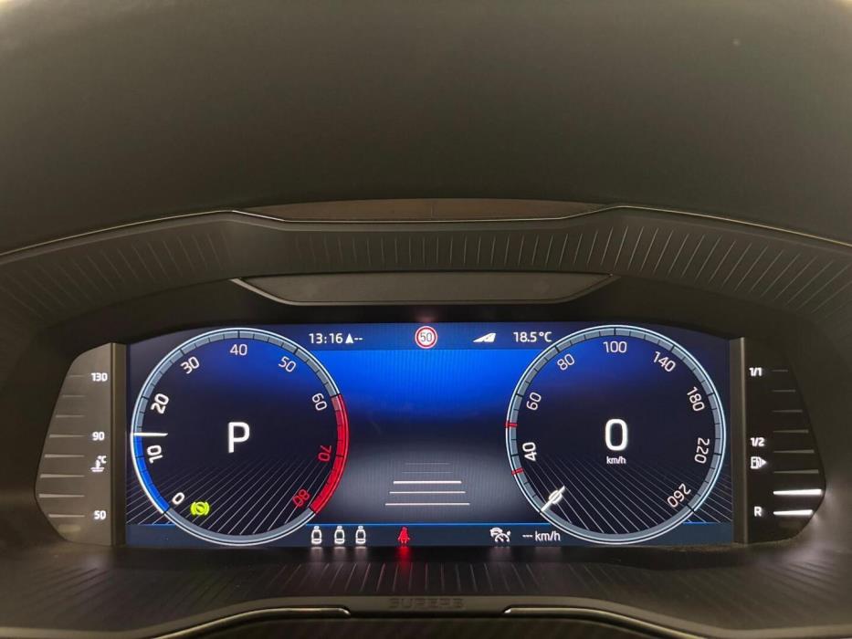 SKODA Superb 2022