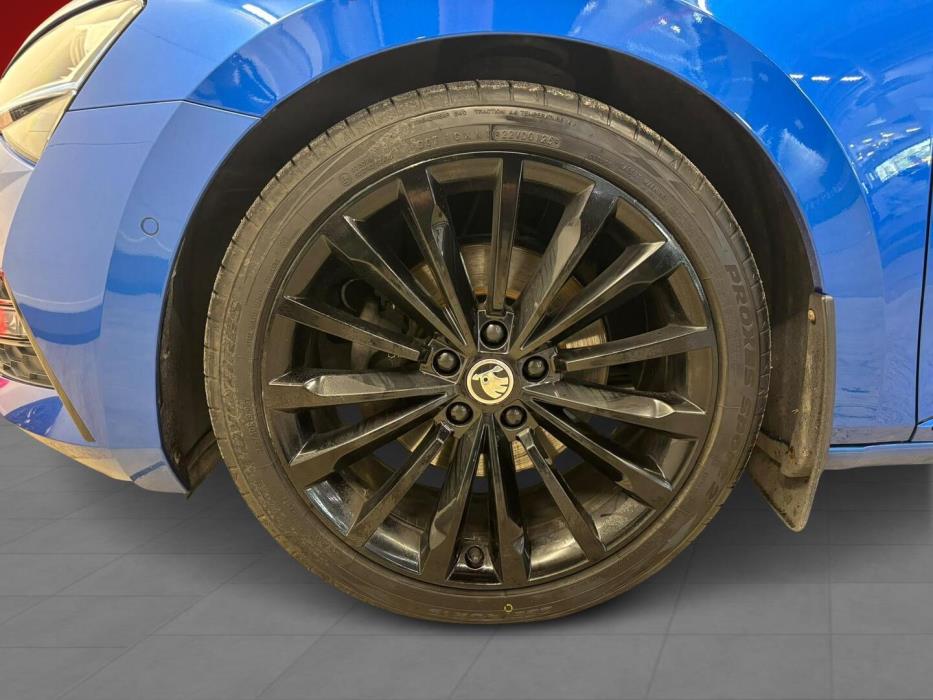 SKODA Superb 2022