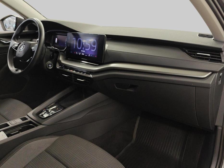 SKODA Octavia 2023