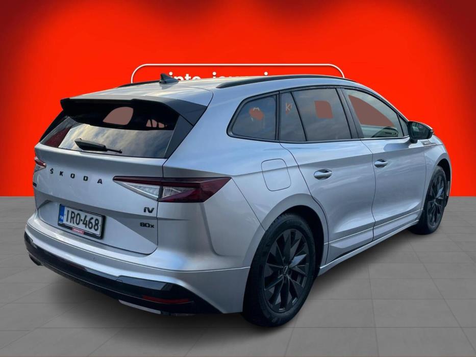 SKODA Enyaq 2024